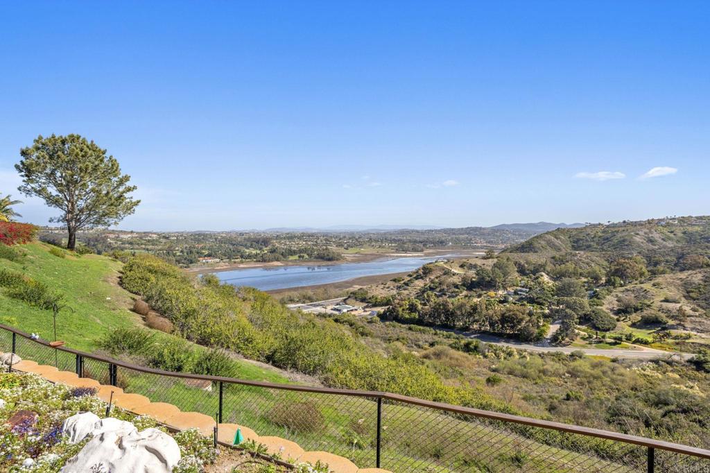 1827 Amalfi Drive Encinitas, CA 92024 - Photo 26 of 31 a view of a city from a terrace