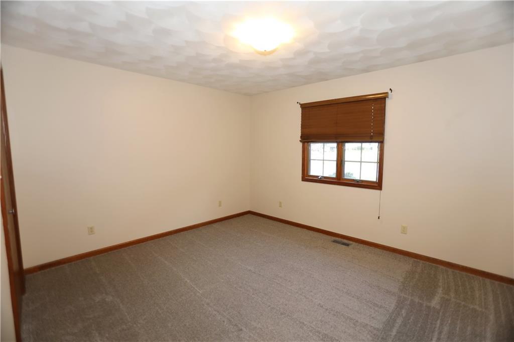 656 South Main Street Pendleton, IN 46064 - Photo 41 of 53