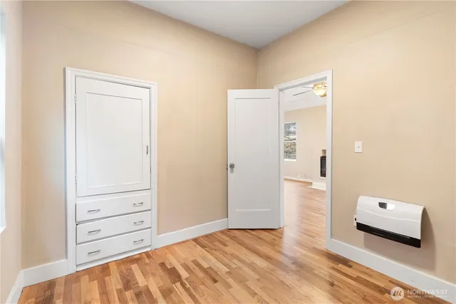 $524,999 | 1241 Northwest Couch Street, Camas, WA 98607