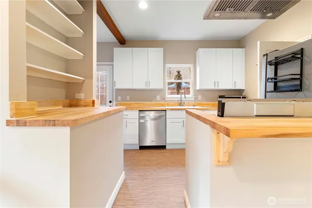 $524,999 | 1241 Northwest Couch Street, Camas, WA 98607