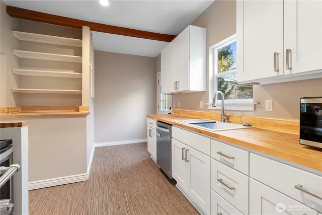 $524,999 | 1241 Northwest Couch Street, Camas, WA 98607