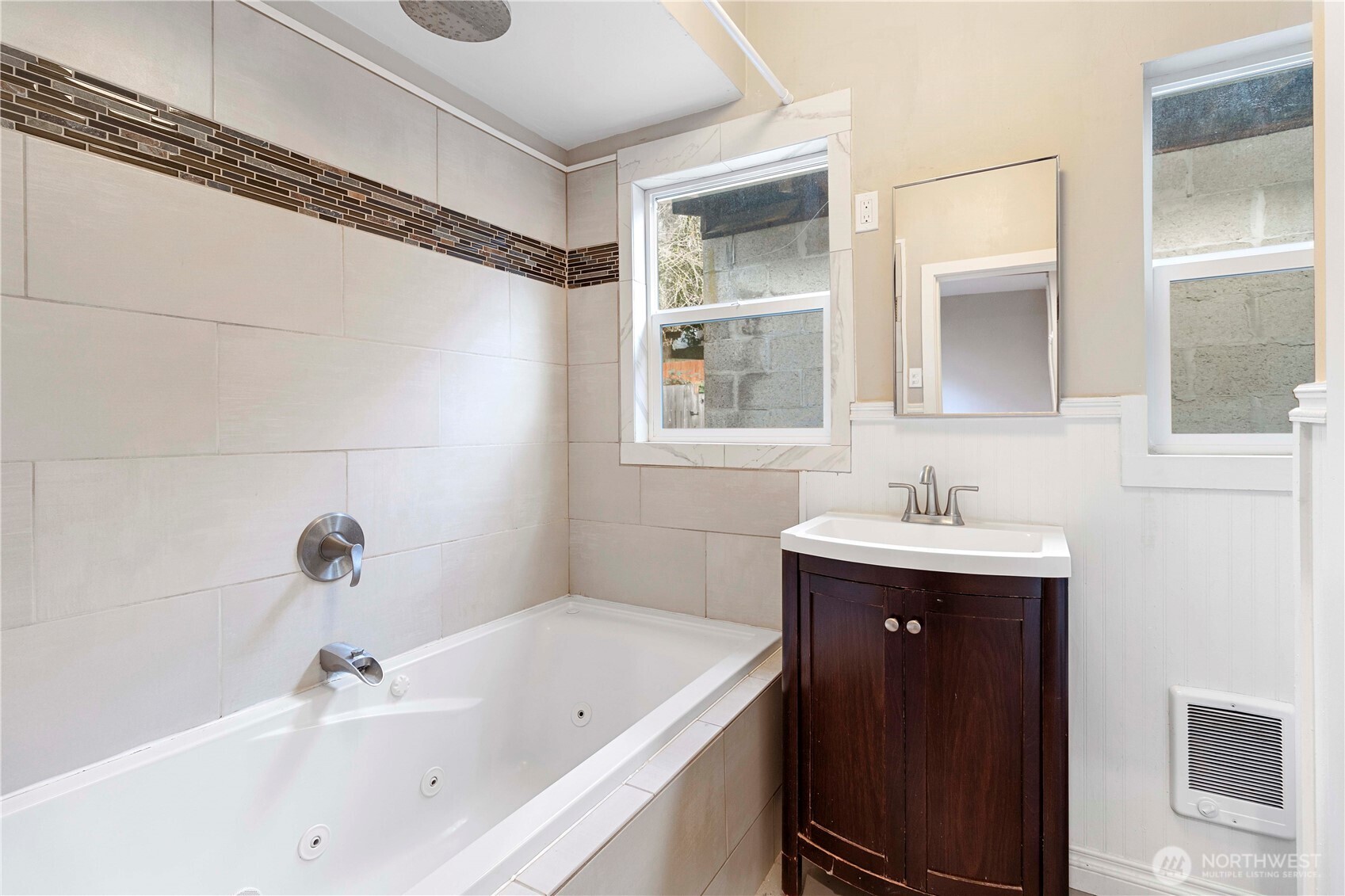 1241 Northwest Couch Street Camas, WA 98607 - Photo 21 of 40