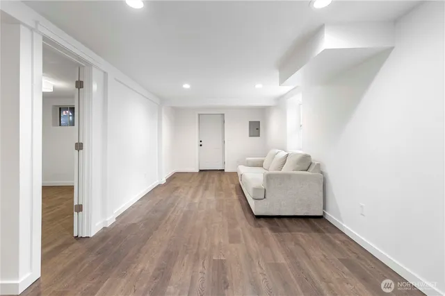 $524,999 | 1241 Northwest Couch Street, Camas, WA 98607