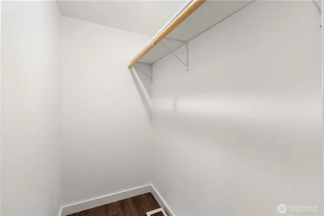 $524,999 | 1241 Northwest Couch Street, Camas, WA 98607