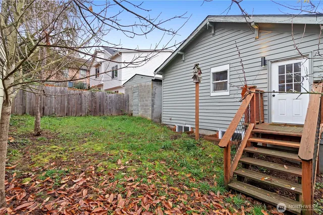 $524,999 | 1241 Northwest Couch Street, Camas, WA 98607