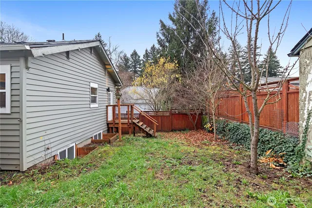 $524,999 | 1241 Northwest Couch Street, Camas, WA 98607