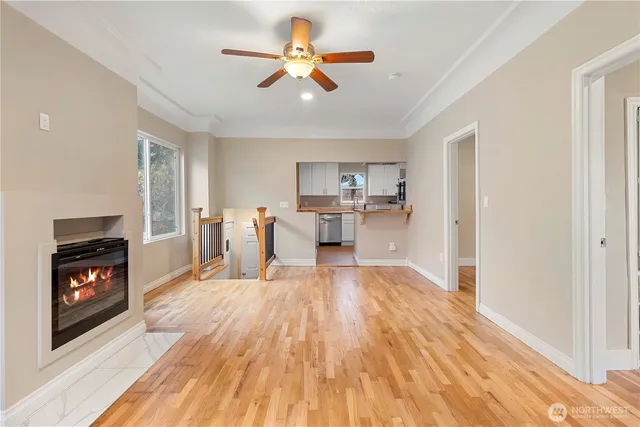 $524,999 | 1241 Northwest Couch Street, Camas, WA 98607