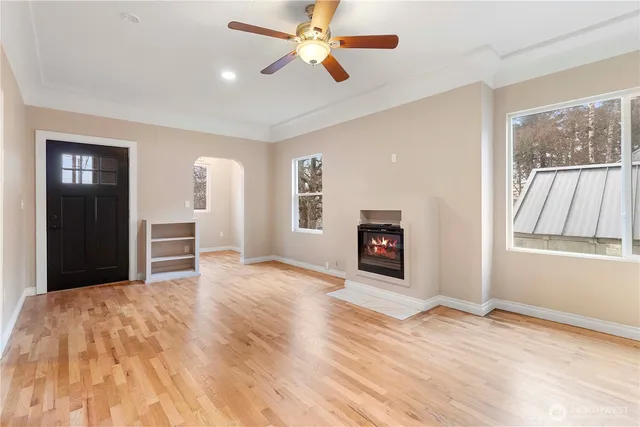 $524,999 | 1241 Northwest Couch Street, Camas, WA 98607