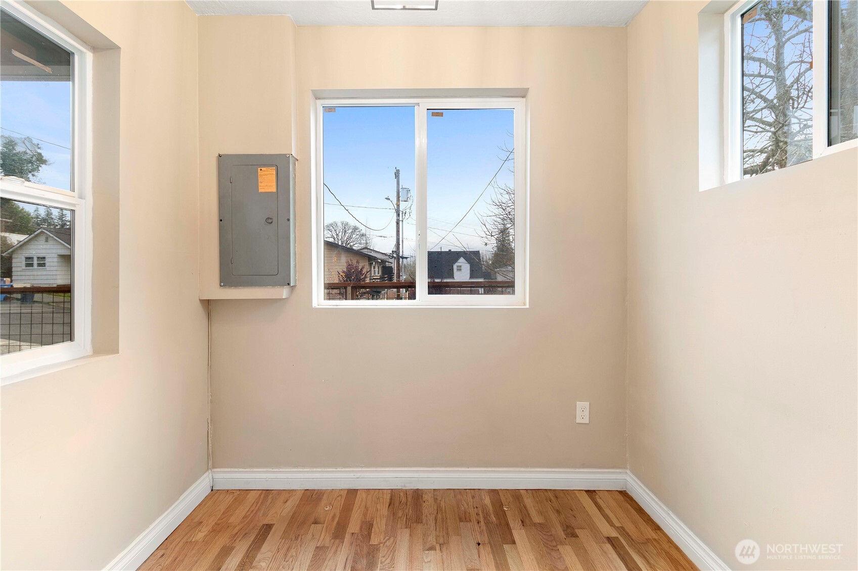 1241 Northwest Couch Street Camas, WA 98607 - Photo 8 of 40