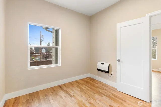 $524,999 | 1241 Northwest Couch Street, Camas, WA 98607