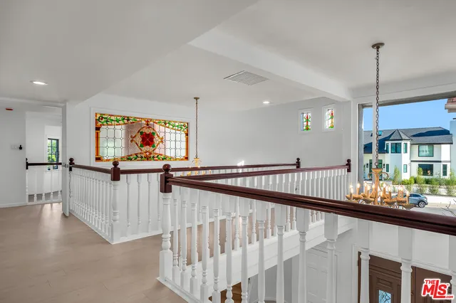 $21,990 | 17606 Camino De Yatasto, Pacific Palisades, CA 90272