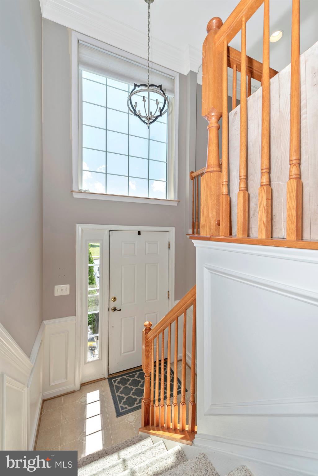 202 Timber View Court Frederick, MD 21702 - Photo 2 of 31 Entry Foyer - Prepare to fall in love!