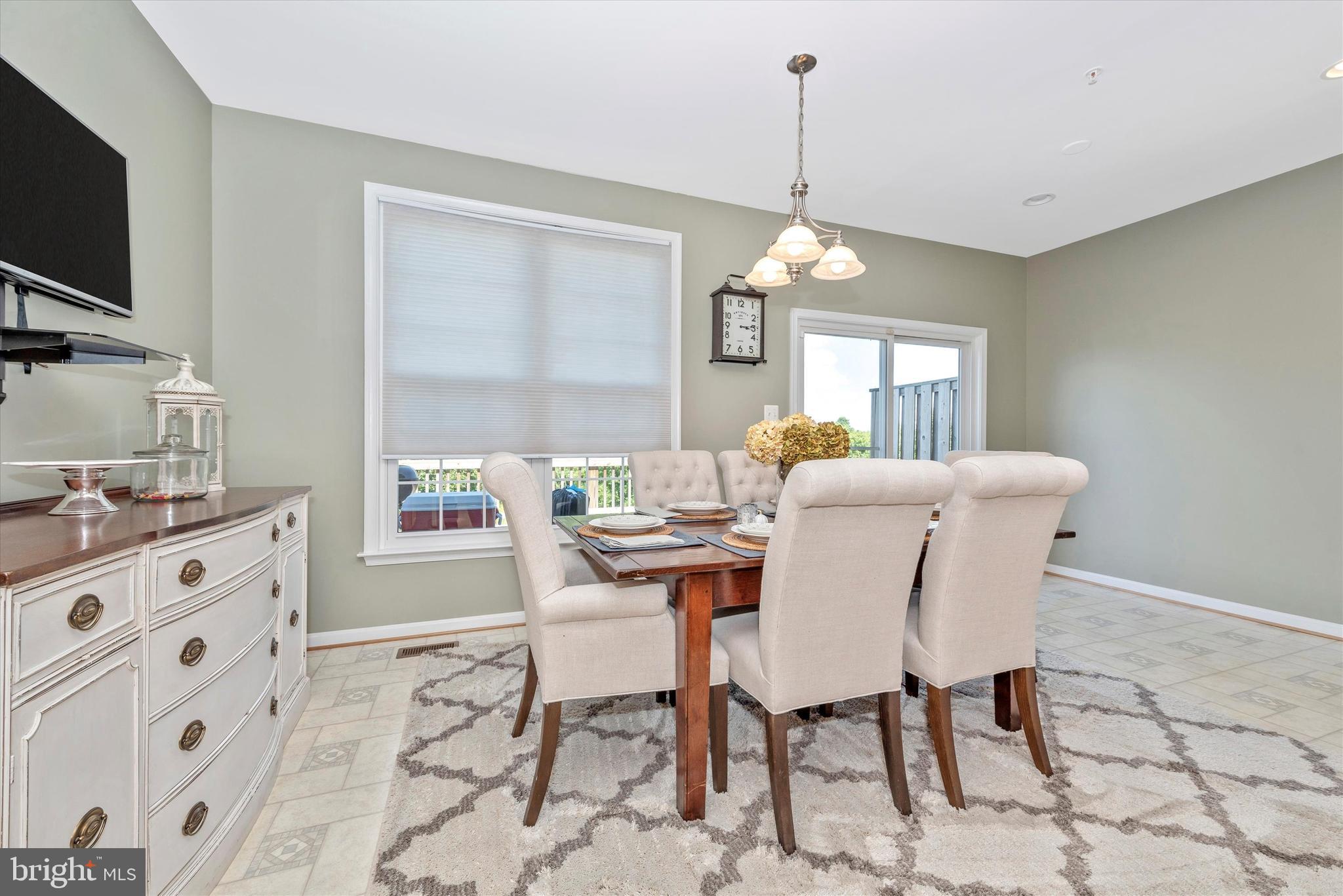 202 Timber View Court Frederick, MD 21702 - Photo 10 of 31 Plenty of space for a large dining table.