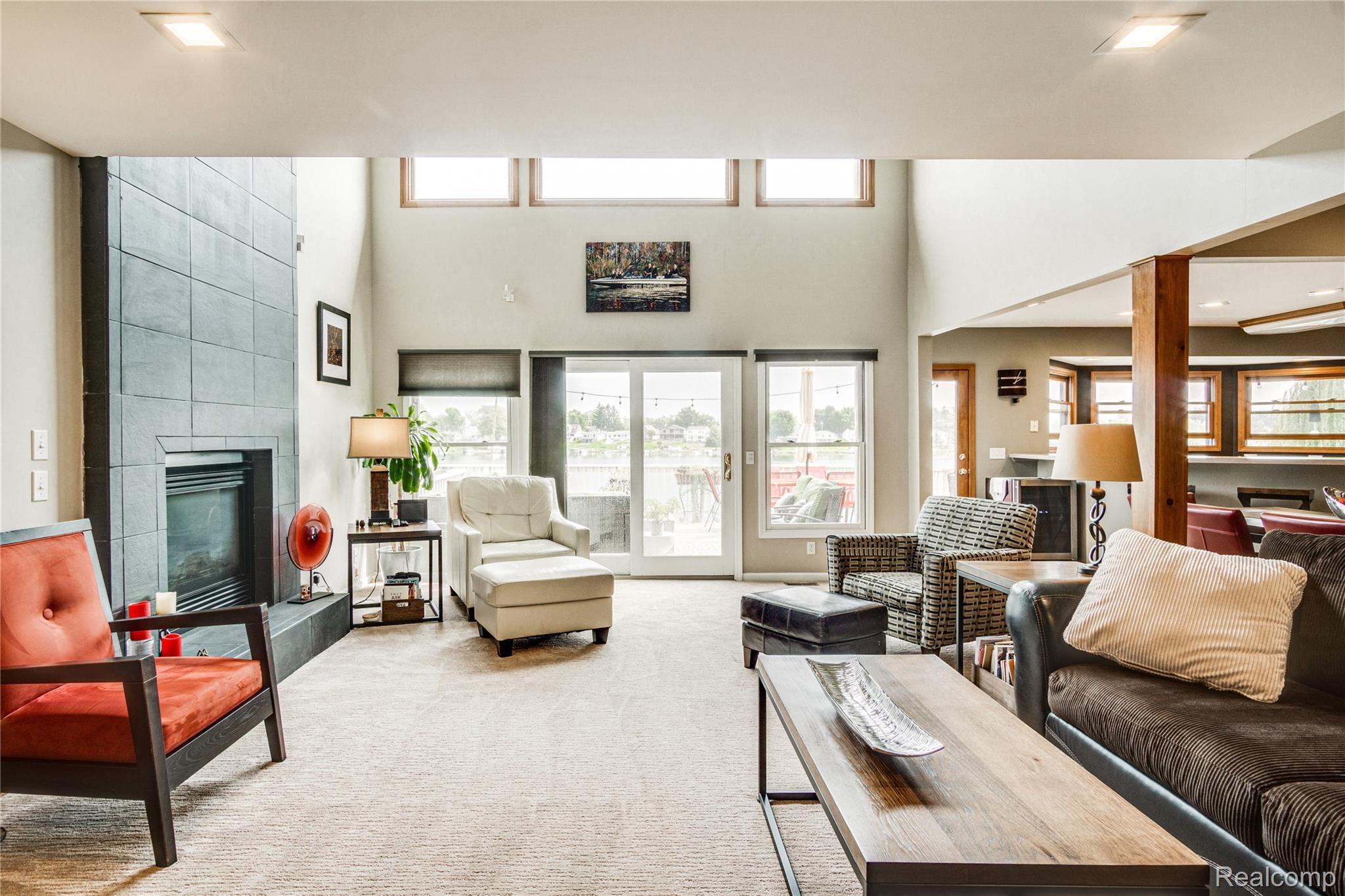 3511 East Rolston Road Fenton, MI 48430 - Photo 3 of 37 Interiors (33 of 38).jpg