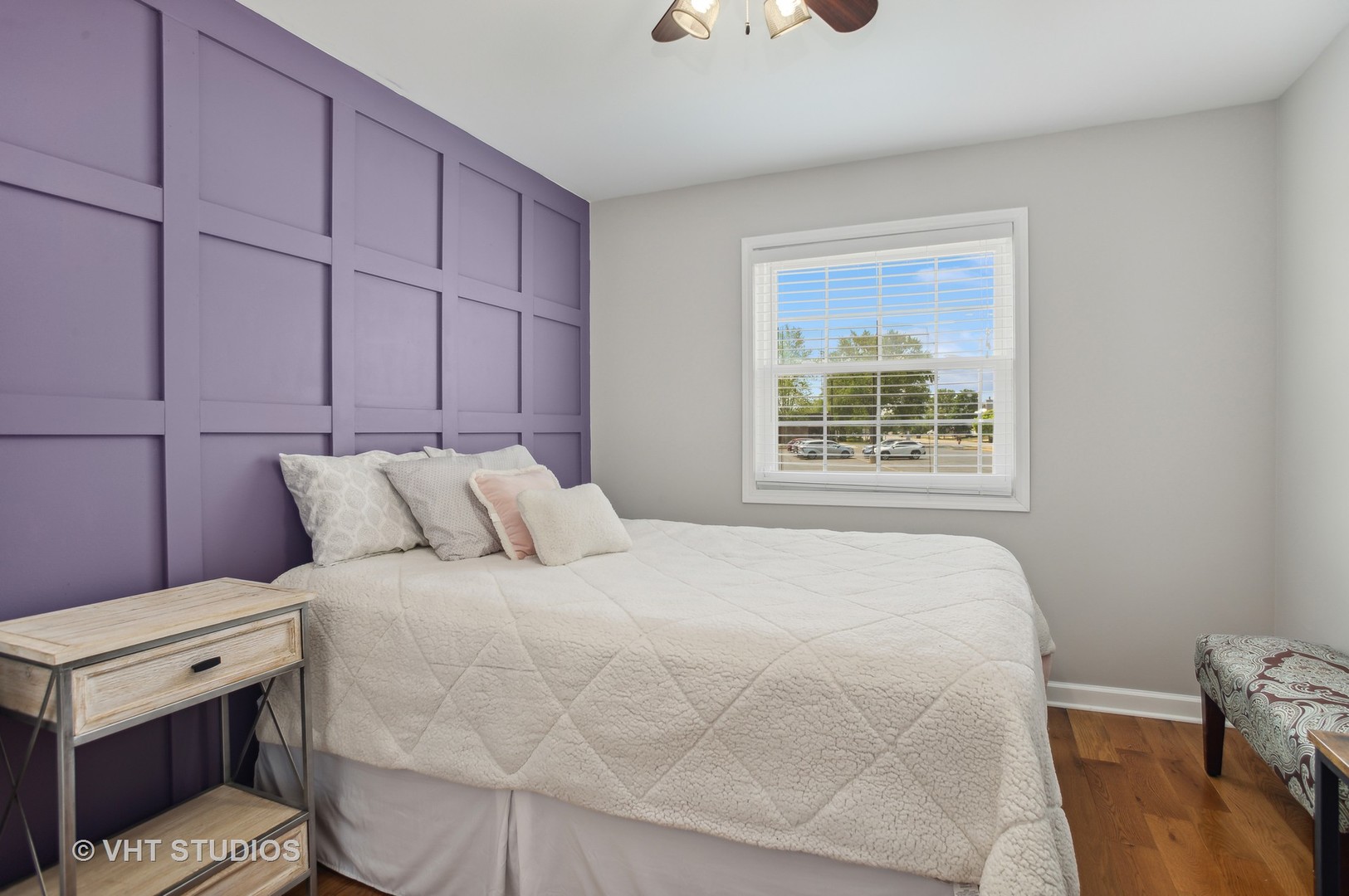 7 Windsor Court Streamwood, IL 60107 - Photo 14 of 22 a bedroom with a bed and a window