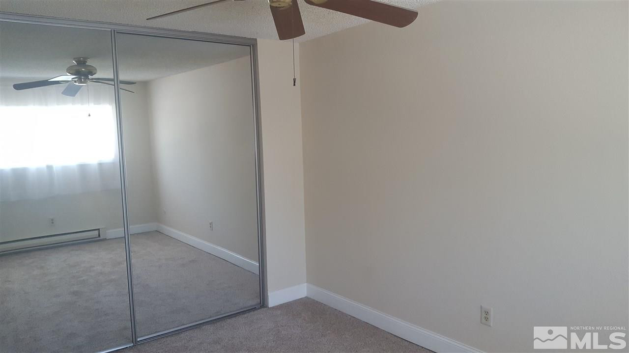 409 Smithridge Drive Reno, NV 89502 - Photo 11 of 13 Photo 12