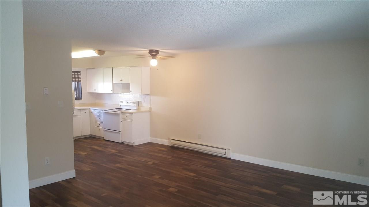 409 Smithridge Drive Reno, NV 89502 - Photo 3 of 13 Photo 3