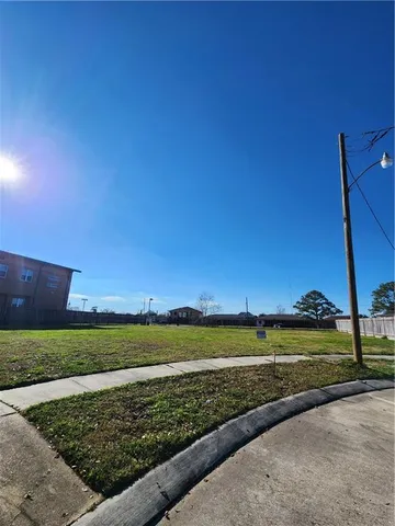 $50,000 | 3312 Charles Court, Chalmette, LA 70043