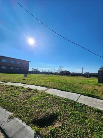 $50,000 | 3312 Charles Court, Chalmette, LA 70043
