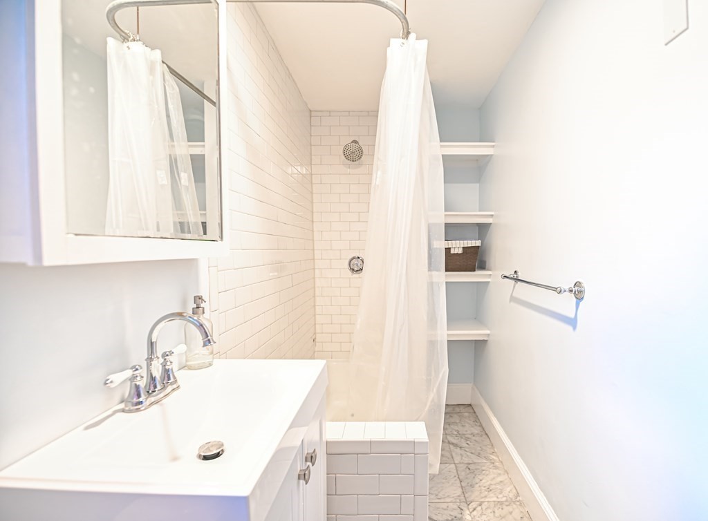 34 Victoria Street, Unit 3 Somerville, MA 02144 - Photo 13 of 18