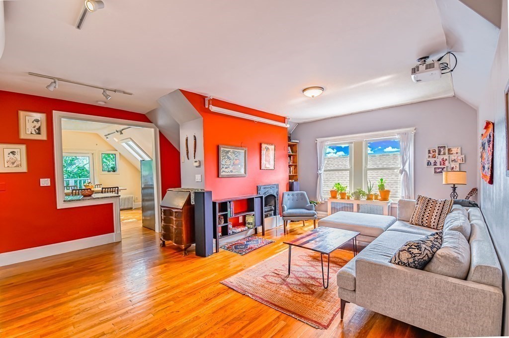 34 Victoria Street, Unit 3 Somerville, MA 02144 - Photo 6 of 18