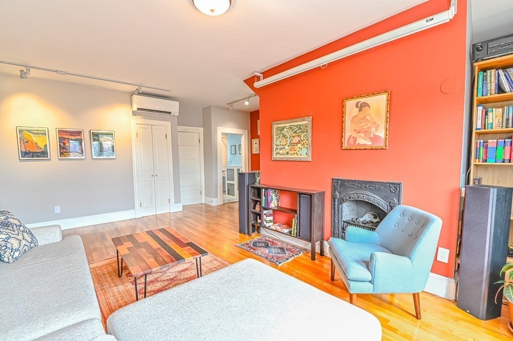 34 Victoria Street, Unit 3 Somerville, MA 02144 - Photo 8 of 18