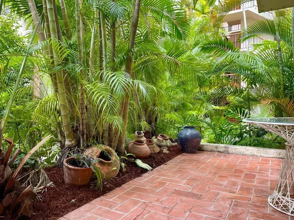 $3,500 | 101 Ocean Ln Drive, Miami, FL 33149