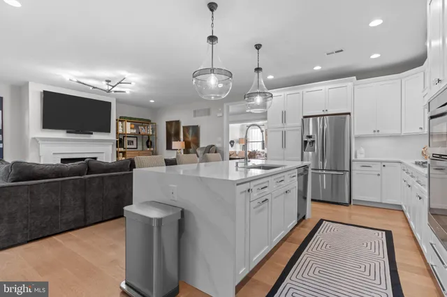 $1,287,000 | 106 Hicks Alley, Newtown, PA 18940