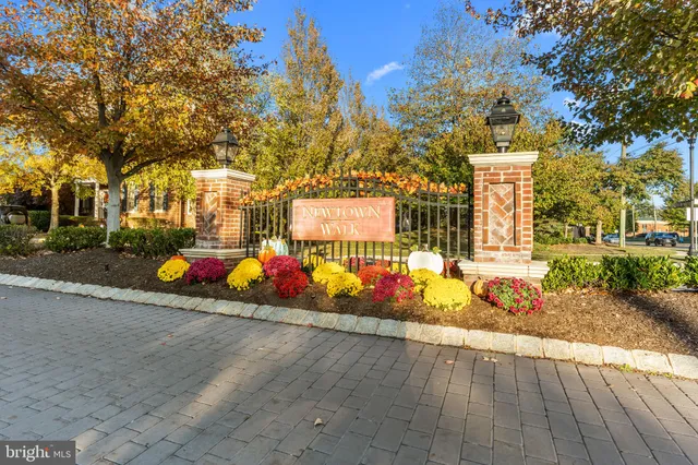 $1,287,000 | 106 Hicks Alley, Newtown, PA 18940