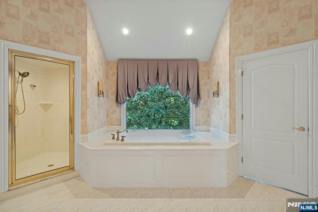 309 Skyridge Road Franklin Lakes, NJ 07417 - Photo 34 of 48