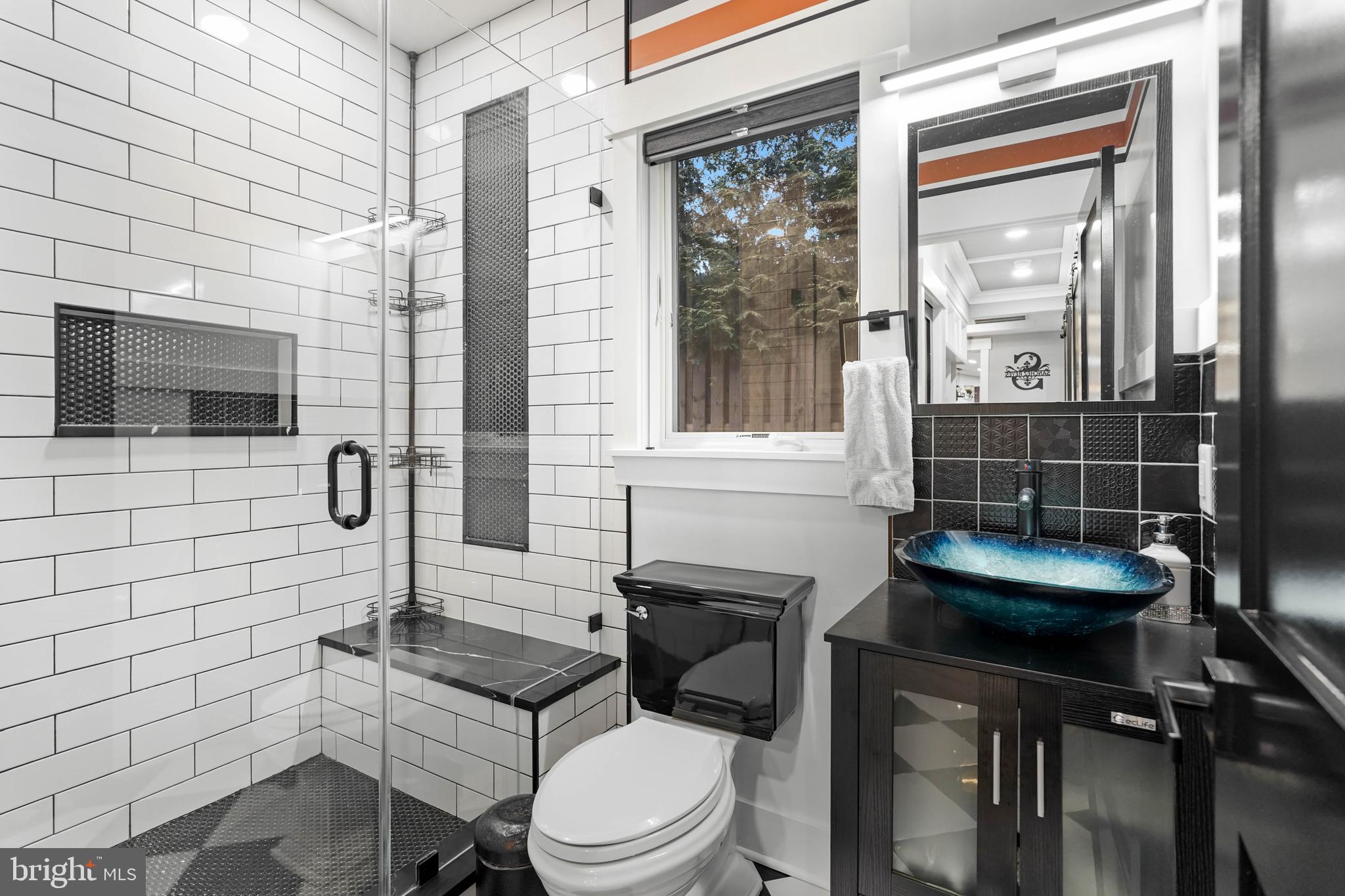 1709 Shilling Lane Silver Spring, MD 20906 - Photo 10 of 19