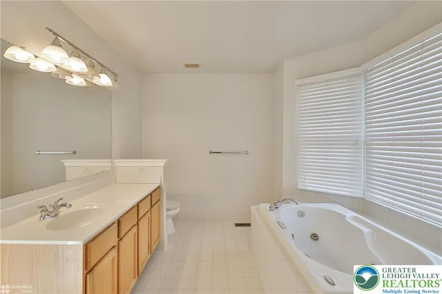 $395,000 | 1610 Sculac Road, Bethlehem, PA 18020