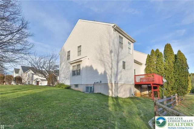 $395,000 | 1610 Sculac Road, Bethlehem, PA 18020