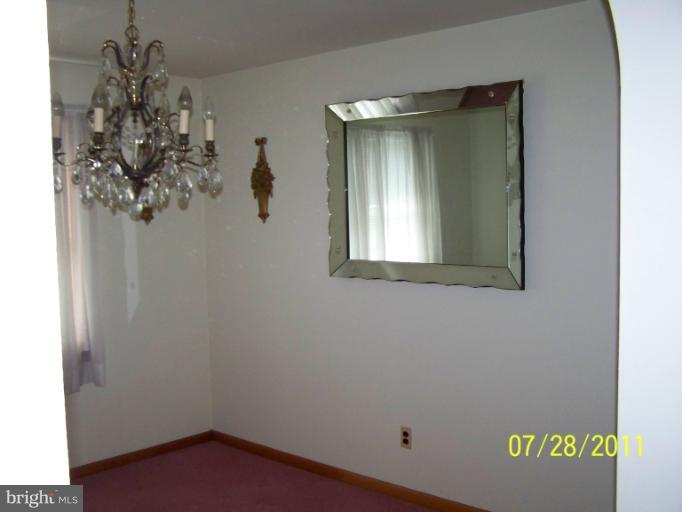 1524 Neighbors Avenue Rosedale, MD 21237 - Photo 11 of 23 Dining Room