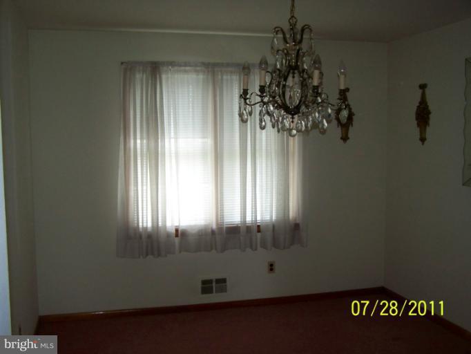 1524 Neighbors Avenue Rosedale, MD 21237 - Photo 22 of 23 Dining Room