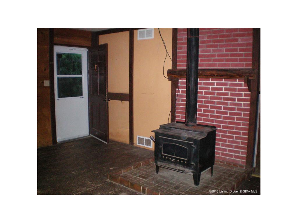 895 Hunter's Trace Road Palmyra, IN 47164 - Photo 2 of 23 Gallery Image 2