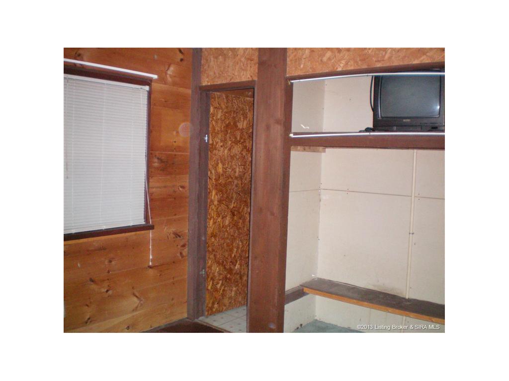 895 Hunter's Trace Road Palmyra, IN 47164 - Photo 10 of 23 Gallery Image 10