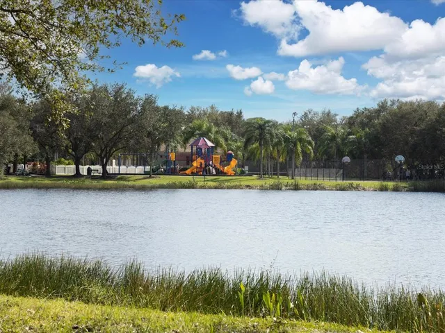 $4,240 | 1041 Buttercup Glen, Bradenton, FL 34212