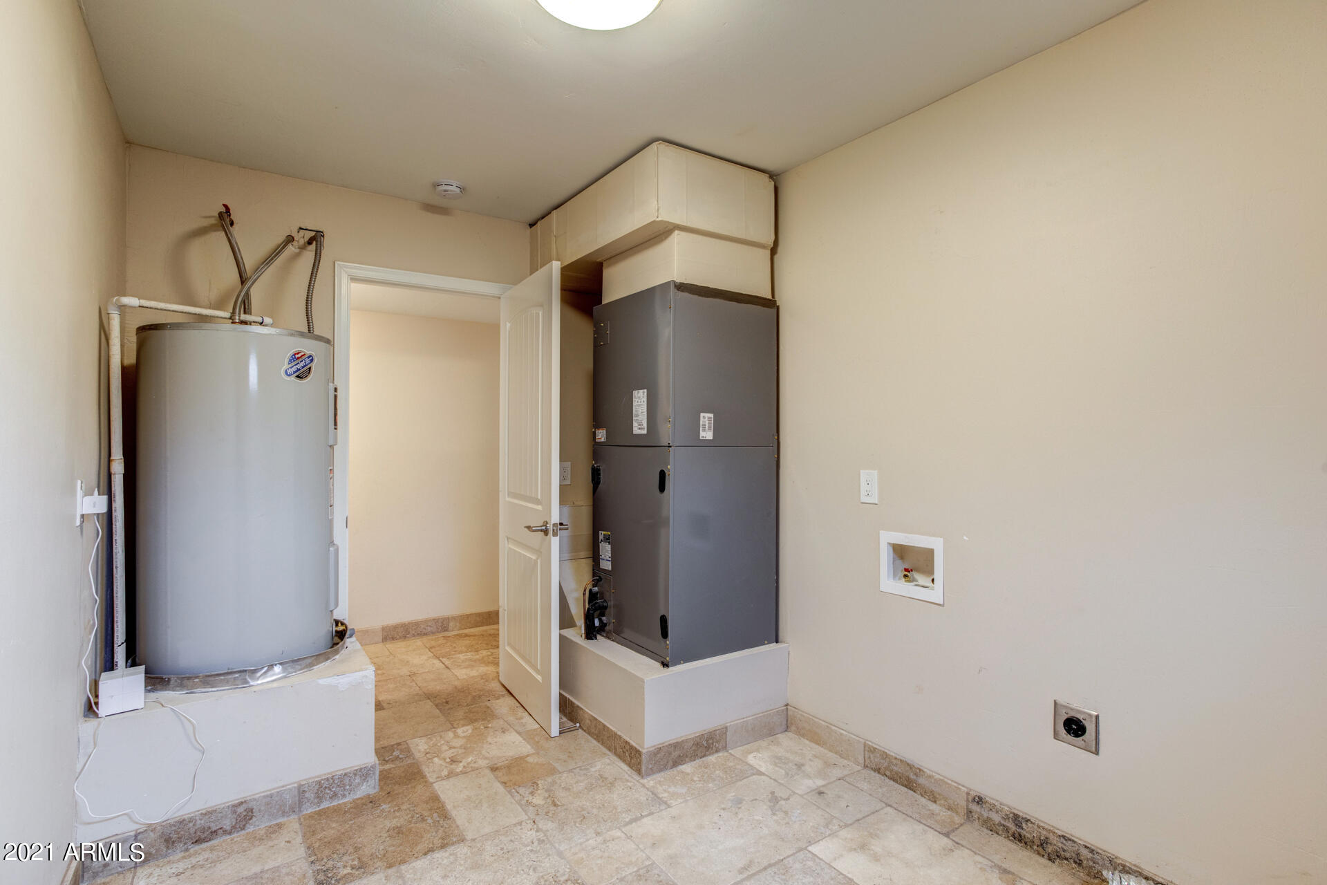 3453 Lakeview Drive Pine, AZ 85544 - Photo 19 of 37 1M7A3511_2_3_4_5_6