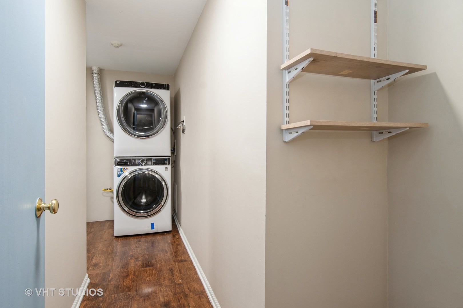 1007 Sheridan Circle Naperville, IL 60563 - Photo 17 of 22