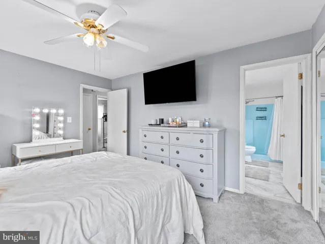 $299,999 | 3 Hewitt Lane, Sicklerville, NJ 08081