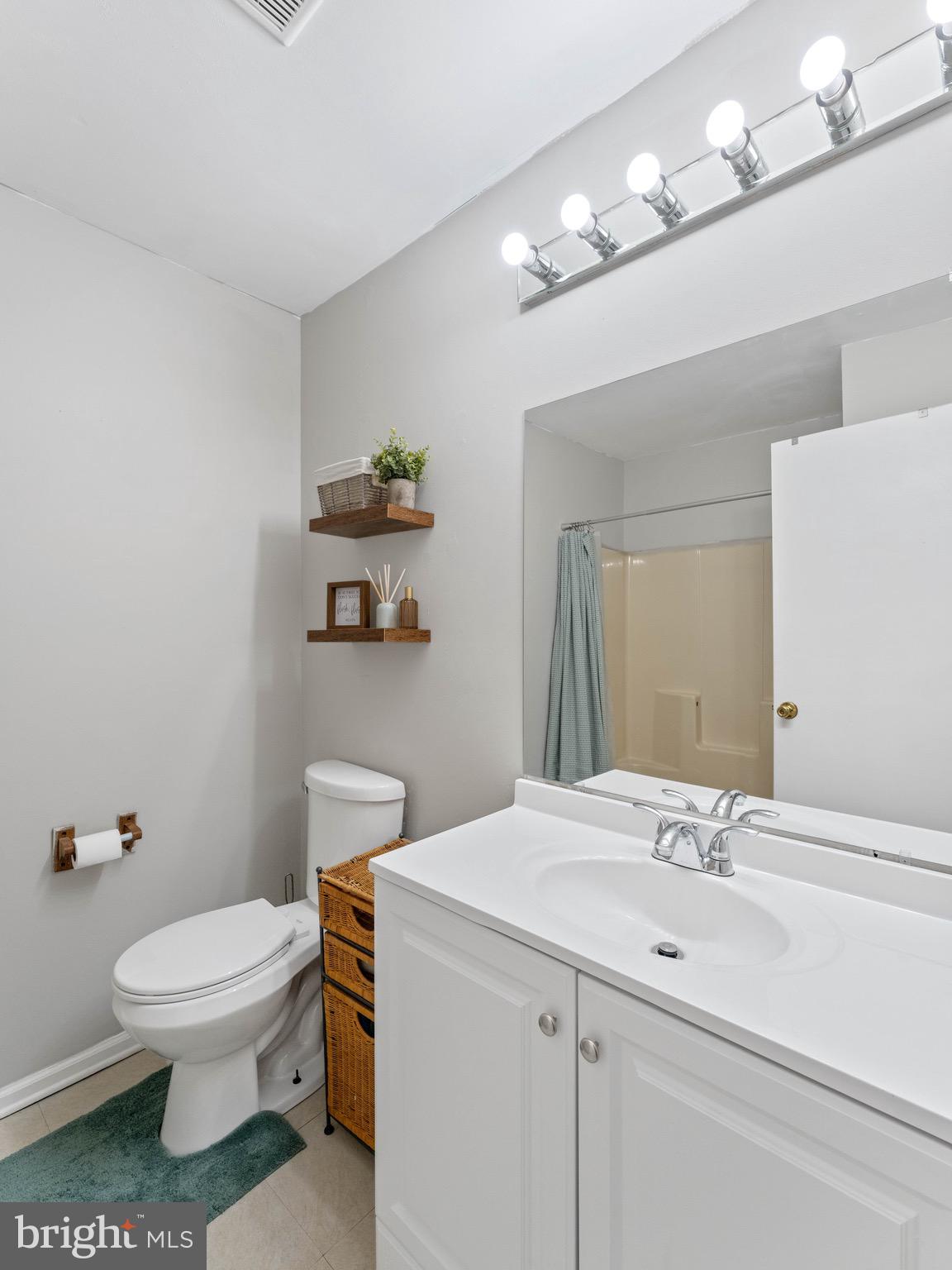 3 Hewitt Lane Sicklerville, NJ 08081 - Photo 23 of 29