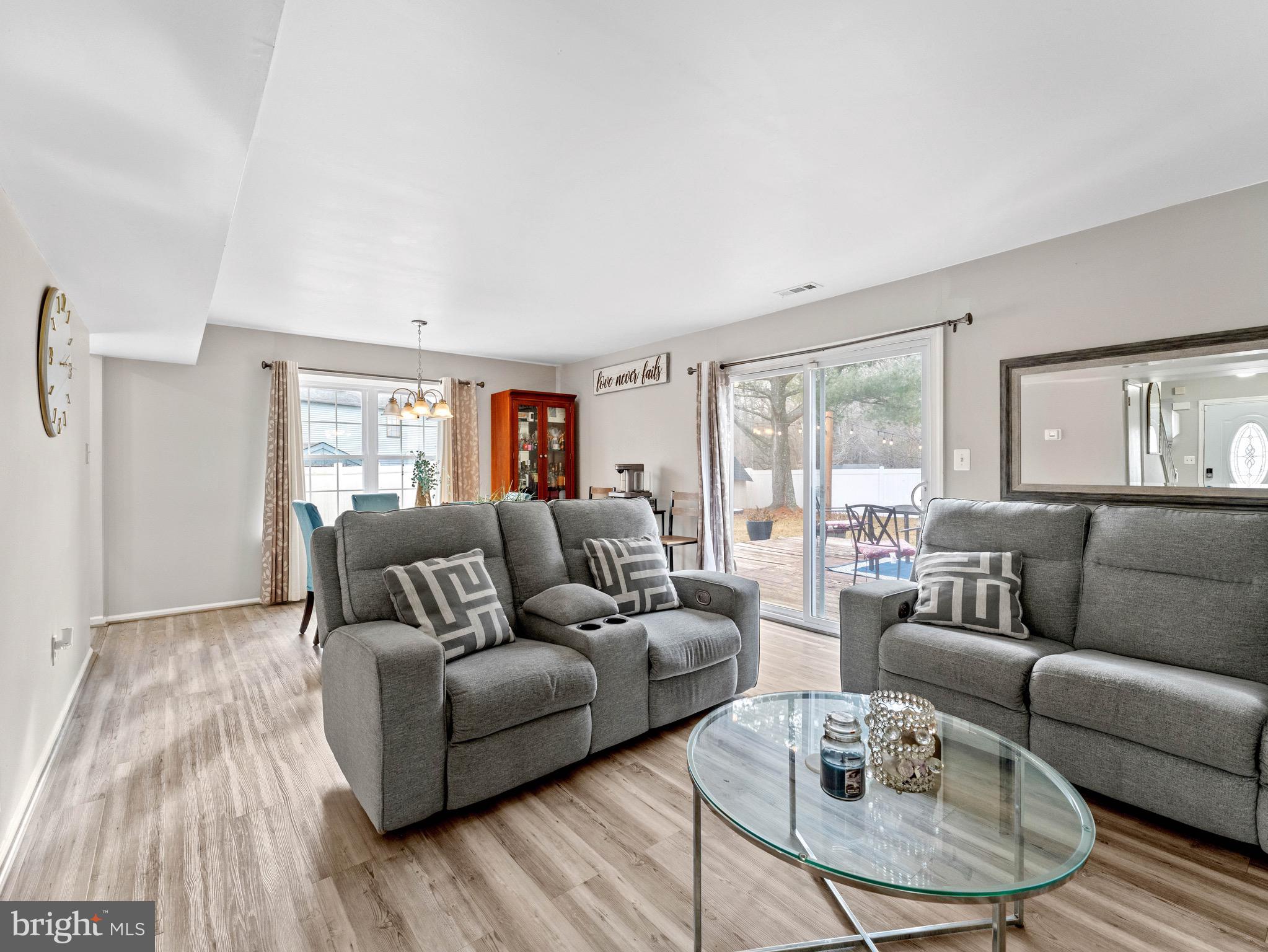 3 Hewitt Lane Sicklerville, NJ 08081 - Photo 4 of 29