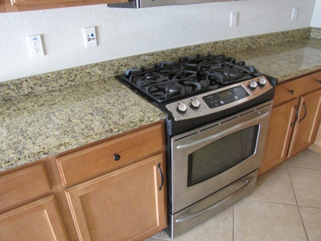20762 West Ridge Road Buckeye, AZ 85396 - Photo 9 of 29 Kitchen