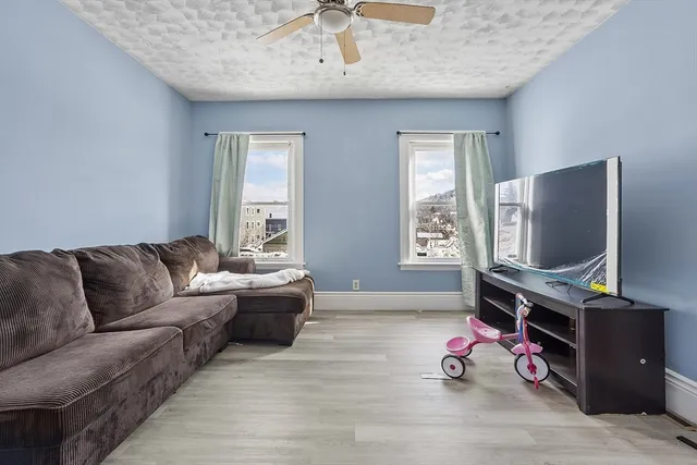 $525,000 | 21 Read Street, Fitchburg, MA 01420