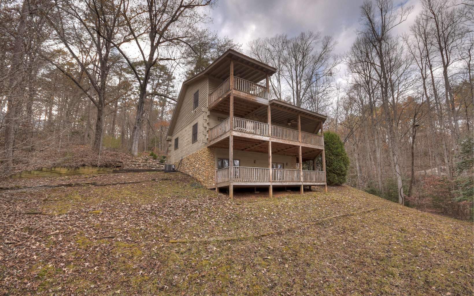 135 Arrow Ridge McCaysville, GA 30555 - Photo 1 of 1 Main View