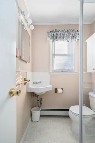 $900,000 | 7 Restmere Terrace, Middletown, RI 02842