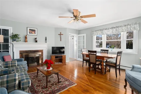 $900,000 | 7 Restmere Terrace, Middletown, RI 02842