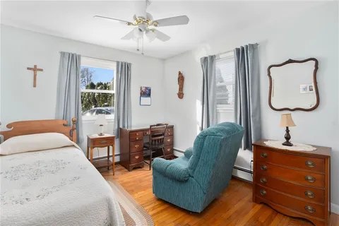 $900,000 | 7 Restmere Terrace, Middletown, RI 02842