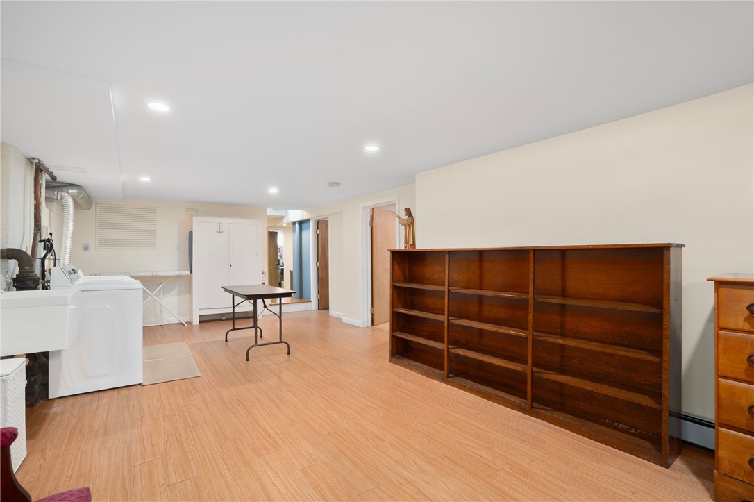 7 Restmere Terrace Middletown, RI 02842 - Photo 37 of 46